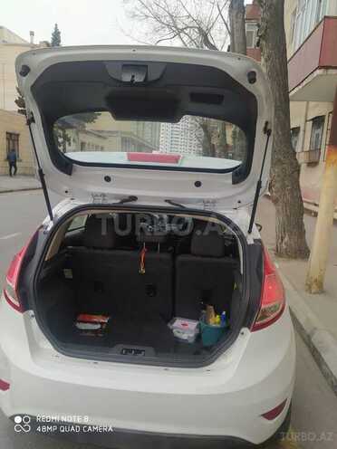 Ford Fiesta 2013, 95,000 km - 1.6 l - Bakı