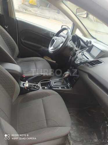 Ford Fiesta 2013, 95,000 km - 1.6 l - Bakı