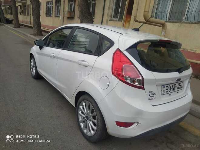 Ford Fiesta 2013, 95,000 km - 1.6 l - Bakı