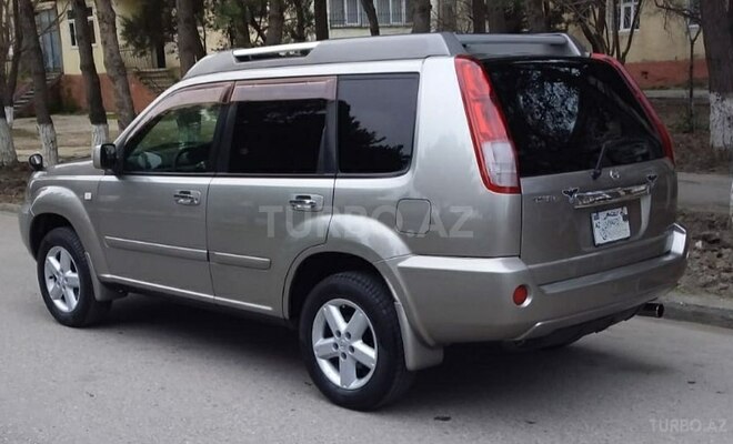 Nissan X-Trail 2004, 210,230 km - 2.0 l - Sumqayıt