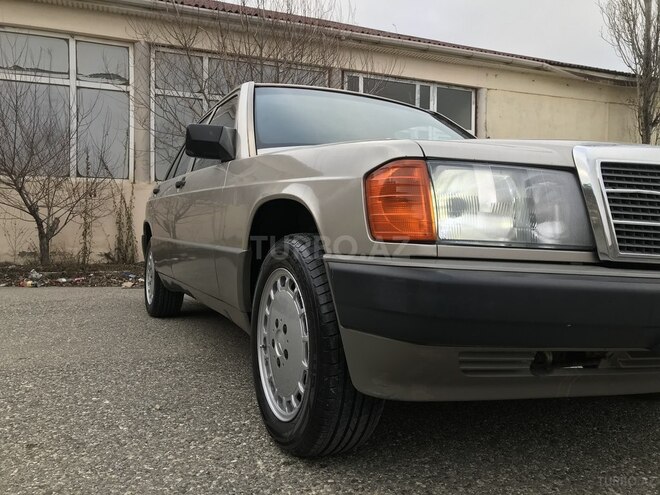 Mercedes 190 1990, 386,555 km - 2.0 l - Bakı