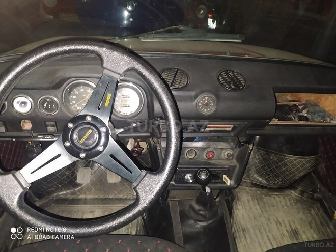 LADA (VAZ) 21011 1979, 200,000 km - 1.5 л - Bakı
