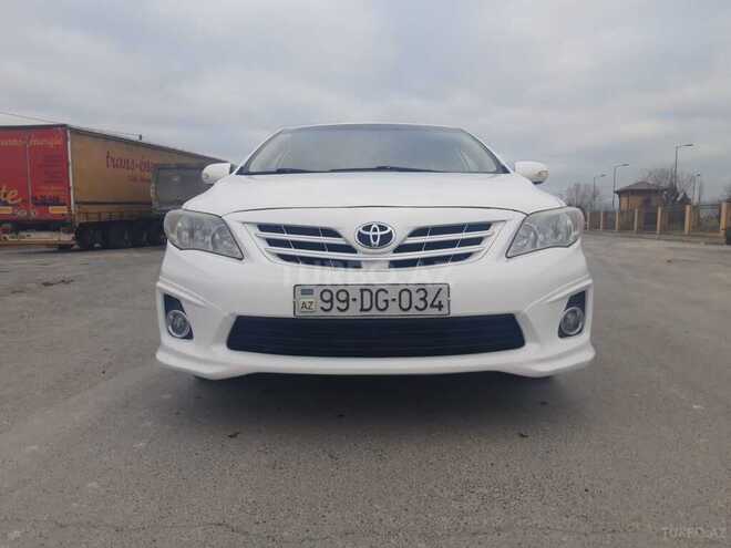 Toyota Corolla 2012, 267,322 km - 1.8 л - Bakı