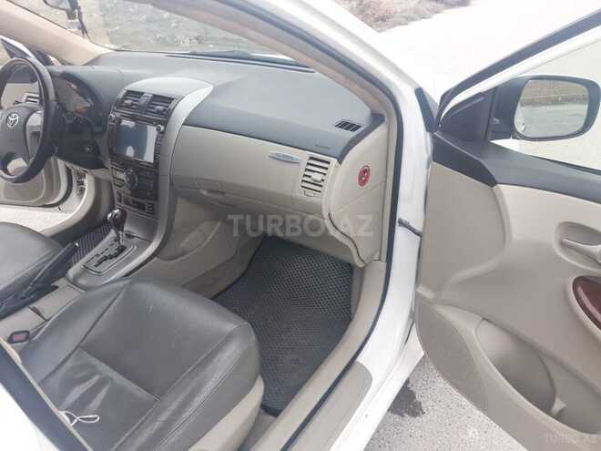 Toyota Corolla 2012, 267,322 km - 1.8 л - Bakı