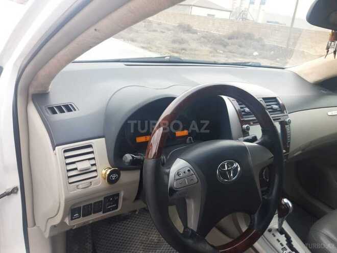 Toyota Corolla 2012, 267,322 km - 1.8 л - Bakı