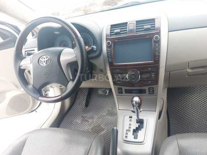 Toyota Corolla 2012, 267,322 km - 1.8 л - Bakı