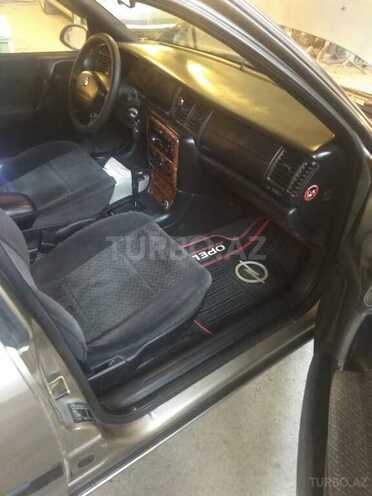 Opel Vectra 1997, 286,000 km - 1.8 l - Bakı