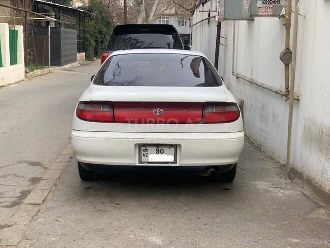 Toyota Carina 1992, 420,000 km - 1.6 л - Bakı