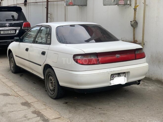 Toyota Carina 1992, 420,000 km - 1.6 л - Bakı