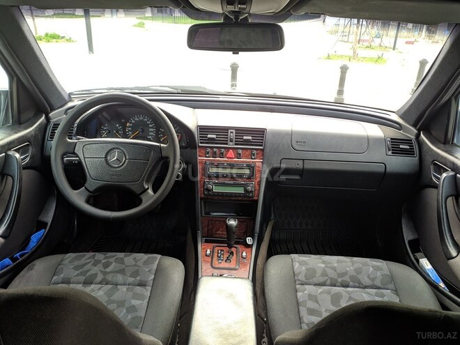 Mercedes C 180 2000, 255,538 km - 1.8 l - Bakı