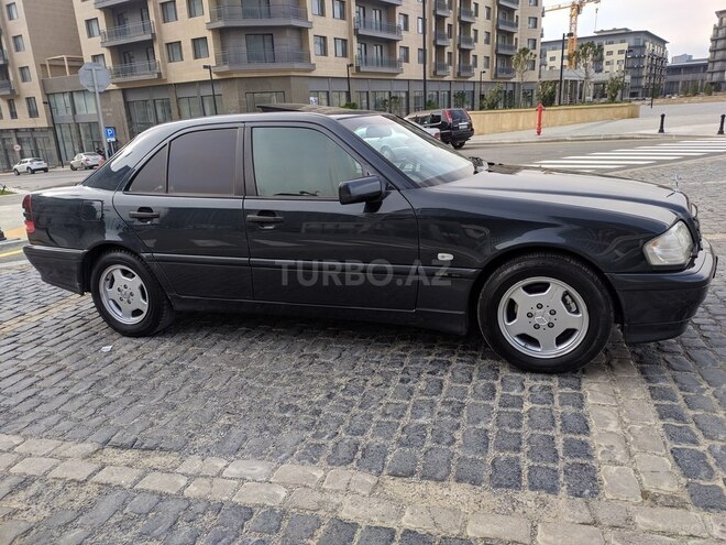 Mercedes C 180 2000, 255,538 km - 1.8 l - Bakı