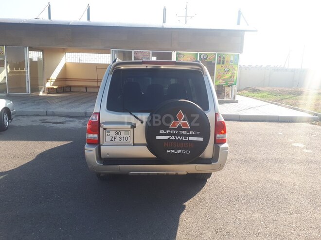 Mitsubishi Pajero 2003, 410,000 km - 2.8 l - Gəncə