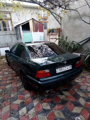 BMW 325 1992, 333,000 km - 2.5 l - Bakı