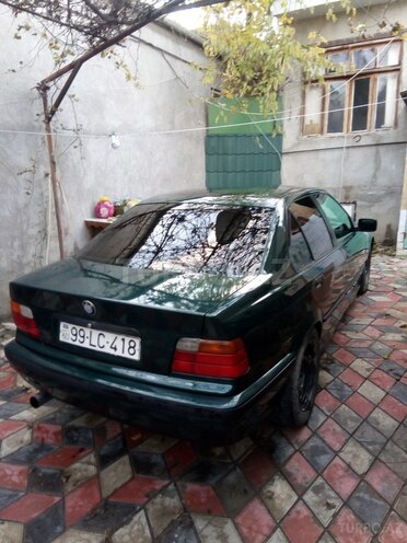 BMW 325 1992, 333,000 km - 2.5 l - Bakı