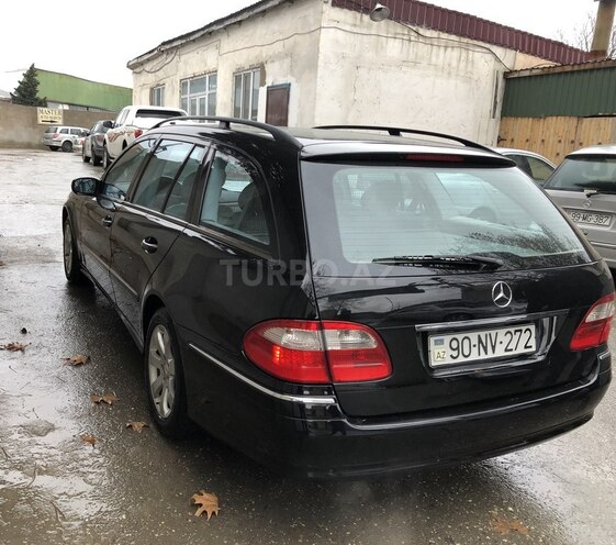 Mercedes E 240 2004, 298,700 km - 2.4 l - Bakı
