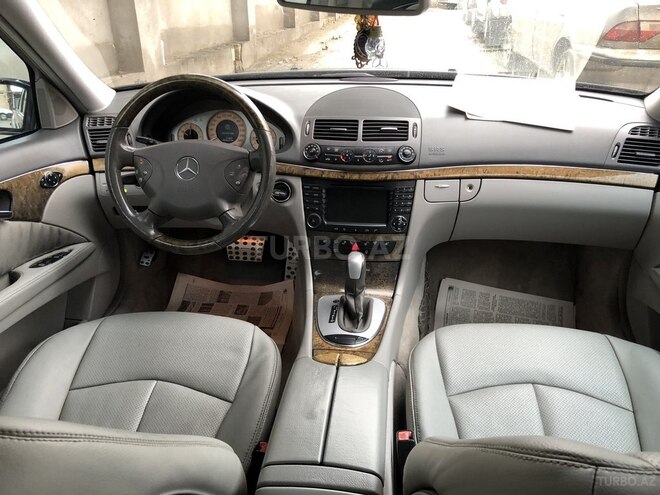 Mercedes E 240 2004, 298,700 km - 2.4 l - Bakı
