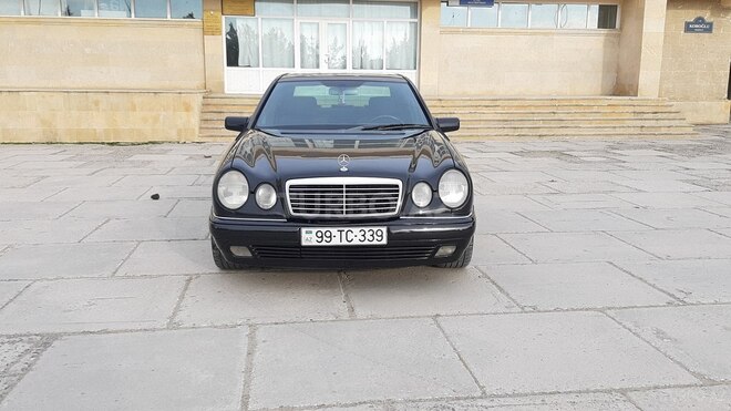 Mercedes E 320 1998, 412,000 km - 3.2 l - Sumqayıt
