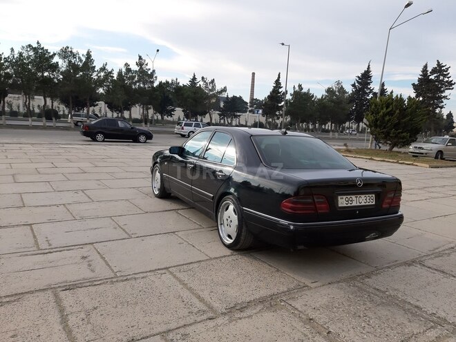 Mercedes E 320 1998, 412,000 km - 3.2 l - Sumqayıt