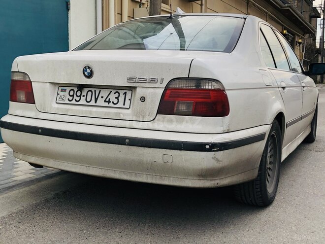 BMW 528 1998, 397,489 km - 2.8 l - Bakı