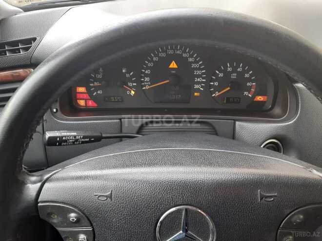 Mercedes E 240 2000, 186,100 km - 2.4 l - Bakı