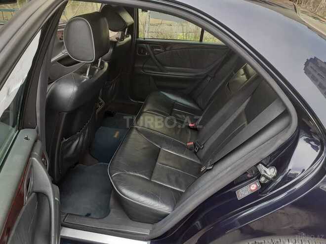 Mercedes E 240 2000, 186,100 km - 2.4 l - Bakı