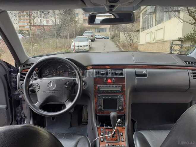 Mercedes E 240 2000, 186,100 km - 2.4 l - Bakı