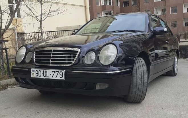 Mercedes E 240 2000, 186,100 km - 2.4 l - Bakı