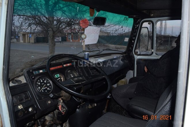 ZIL 5301 1998, 77,000 km - 4.7 л - Goranboy