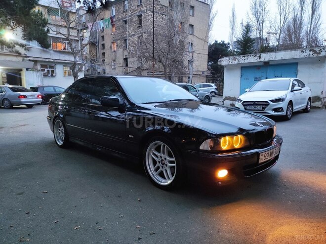 BMW 525 2002, 325,000 km - 2.5 l - Bakı
