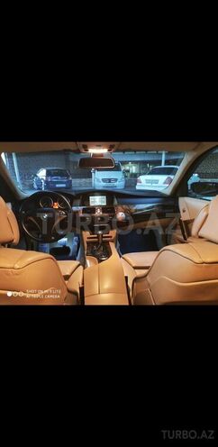 BMW 545 2005, 256,000 km - 4.4 l - Gəncə