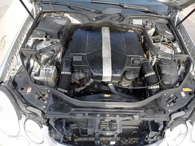 Mercedes E 320 2002, 274,312 km - 3.2 l - Bakı