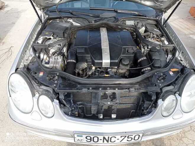Mercedes E 320 2002, 274,312 km - 3.2 l - Bakı