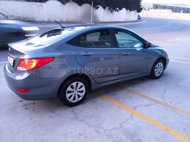 Hyundai Accent 2015, 79,820 km - 1.6 л - Bakı