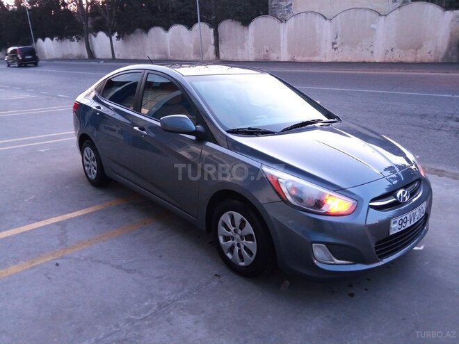 Hyundai Accent 2015, 79,820 km - 1.6 л - Bakı