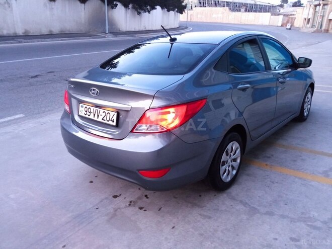 Hyundai Accent 2015, 79,820 km - 1.6 л - Bakı