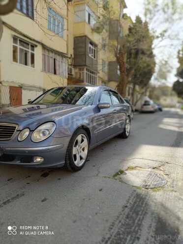 Mercedes E 220 2002, 301,236 km - 2.2 l - Bakı