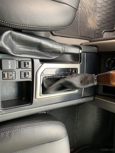 Toyota Prado 2012, 133,777 km - 2.7 l - Bakı