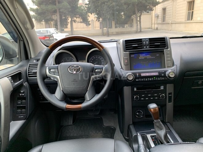 Toyota Prado 2012, 133,777 km - 2.7 l - Bakı