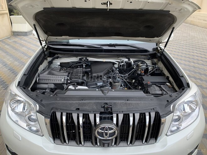 Toyota Prado 2012, 133,777 km - 2.7 l - Bakı