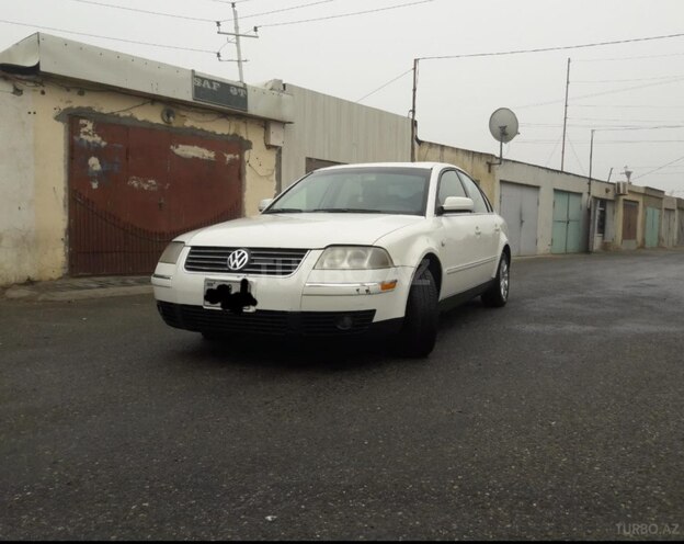 Volkswagen Passat 2002, 210,000 km - 1.8 л - Bakı