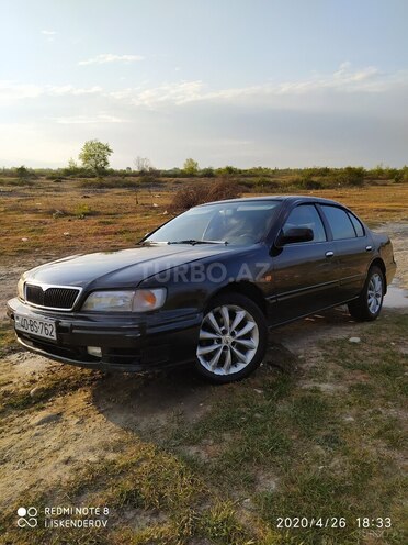 Nissan Maxima 1997, 145,000 km - 3.0 l - Quba