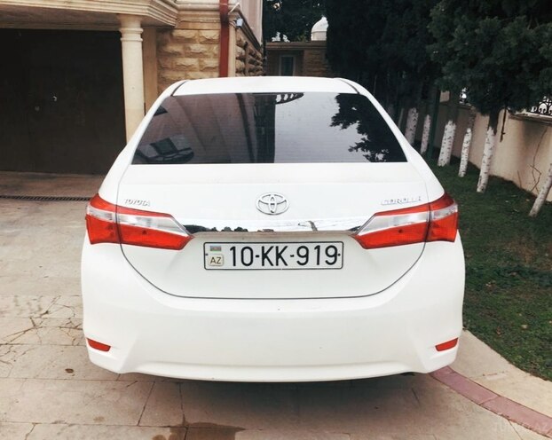 Toyota Corolla 2014, 230,000 km - 1.6 l - Bakı