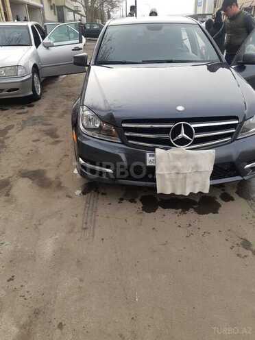 Mercedes C 250 2014, 130,000 km - 1.8 l - Gəncə