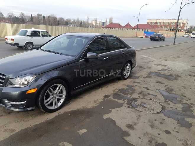 Mercedes C 250 2014, 130,000 km - 1.8 l - Gəncə
