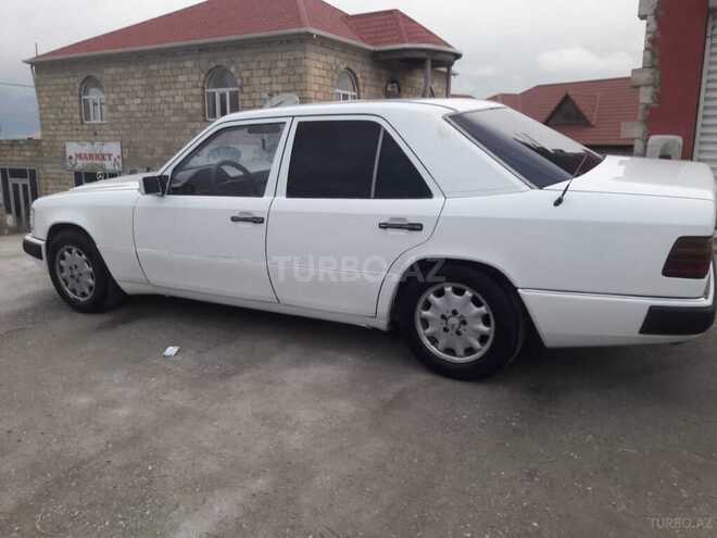 Mercedes E 200 1991, 128,000 km - 2.0 l - Bakı