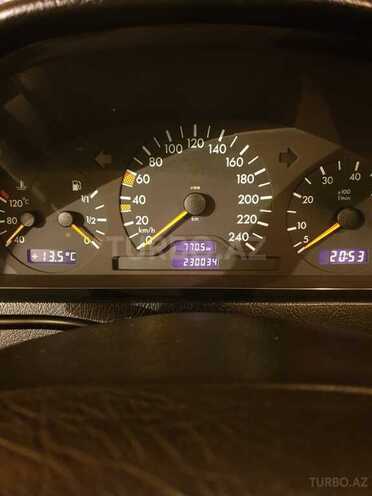 Mercedes C 180 1999, 230,000 km - 1.8 l - Bakı