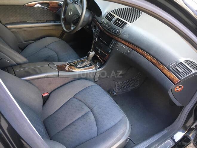 Mercedes E 240 2002, 300,000 km - 2.6 l - Bakı