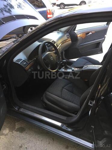 Mercedes E 240 2002, 300,000 km - 2.6 l - Bakı