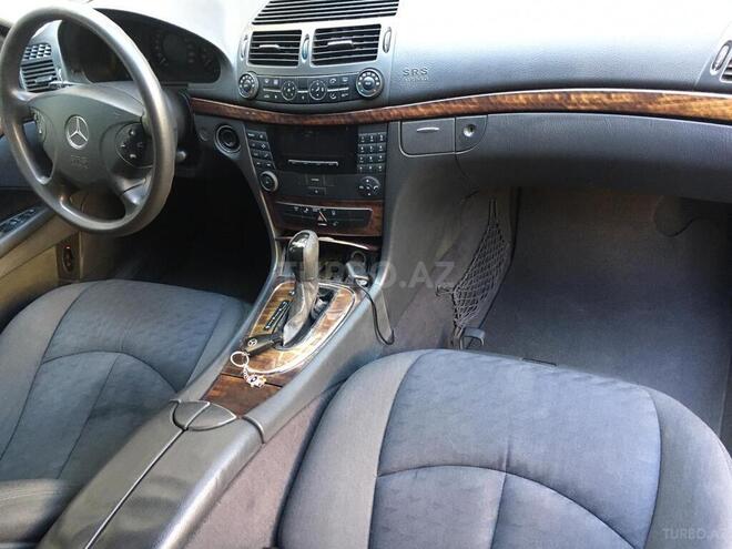Mercedes E 240 2002, 300,000 km - 2.6 l - Bakı