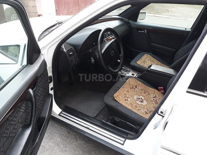 Mercedes C 220 1995, 368,743 km - 2.2 л - Mingəçevir